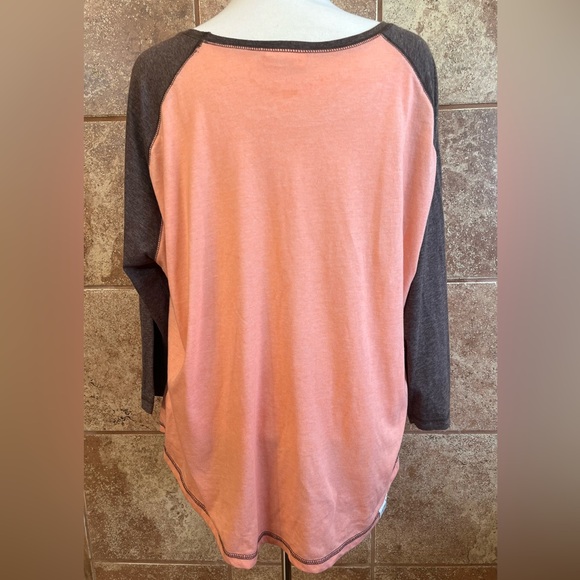 Cheekys Raglan Style Shirt With Buffalo Print Size 3x - Picture 3 of 3